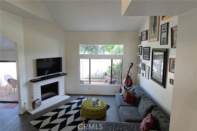 E8b67e73 8dea 47f9 8543 683c7ff3d539