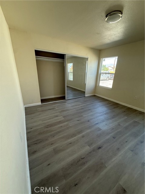 Detail Gallery Image 5 of 17 For 17055 San Bernardino St #2,  Fontana,  CA 92335 - 3 Beds | 2 Baths