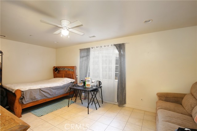 Detail Gallery Image 14 of 32 For 12152 Marbel, Downey,  CA 90242 - 4 Beds | 4 Baths