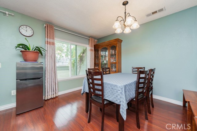 Detail Gallery Image 7 of 20 For 7 Town and Country Rd, Phillips Ranch,  CA 91766 - 2 Beds | 2 Baths