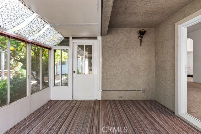 318 Meadowood Drive, Orland CA: https://media.crmls.org/medias/e8b964ef-b821-4abc-b562-7ee764d82b11.jpg