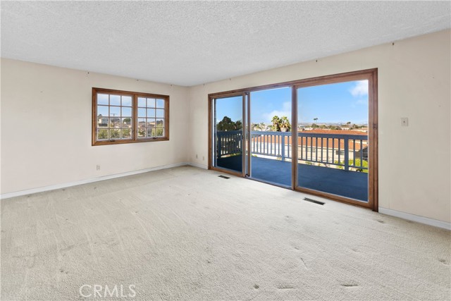 Detail Gallery Image 7 of 46 For 2333 S Patton Ave, San Pedro,  CA 90732 - 3 Beds | 3 Baths