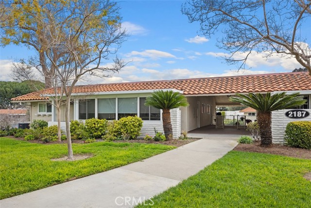 2187 E Via Mariposa #Q, Laguna Woods, CA 92637