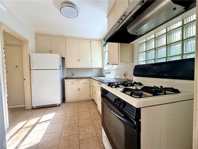 Detail Gallery Image 5 of 19 For 2408 Hitchcock, Alhambra,  CA 91803 - 3 Beds | 2 Baths