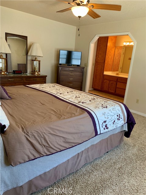 18427 Deer Hill, Hidden Valley Lake CA: https://media.crmls.org/medias/e8bab9d2-024f-4ca3-9434-5850d5cade69.jpg