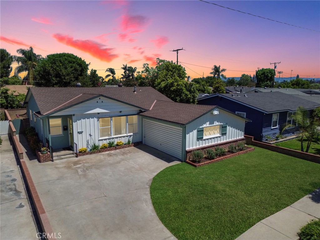 4554 Darlow Avenue