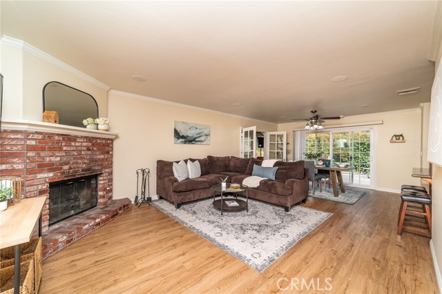 Detail Gallery Image 3 of 39 For 618 Thornhurst Ave, Glendora,  CA 91741 - 4 Beds | 3 Baths