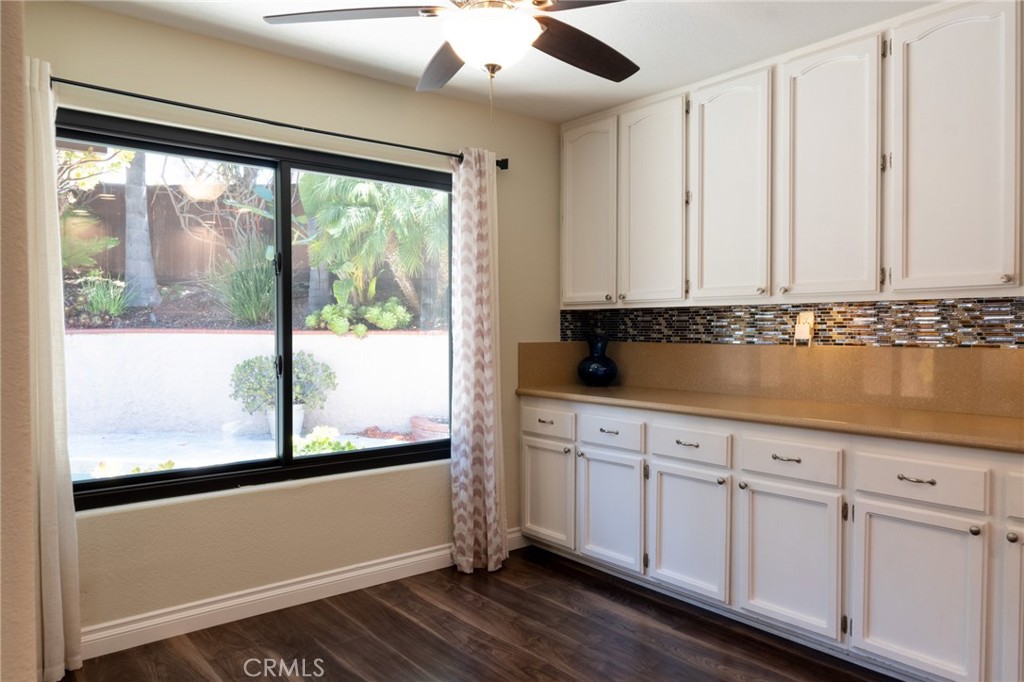 1280 Calle Ultimo - photo 17