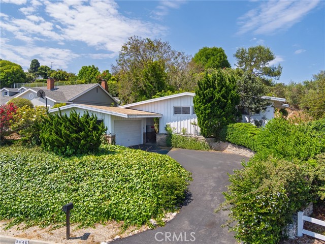5046 Range Horse Lane, Rolling Hills Estates CA: https://media.crmls.org/medias/e8be4234-2b0b-4a1c-88de-8746402c134f.jpg