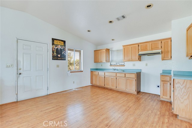 Image 44 of 67 For 2929 Snow Line