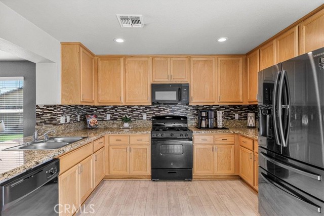 Detail Gallery Image 15 of 39 For 784 Taryn Ct, Merced,  CA 95341 - 3 Beds | 2 Baths