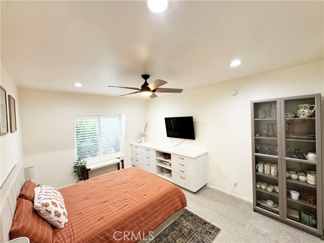 Detail Gallery Image 14 of 23 For 14315 Riverside Dr #207,  Sherman Oaks,  CA 91423 - 2 Beds | 2 Baths