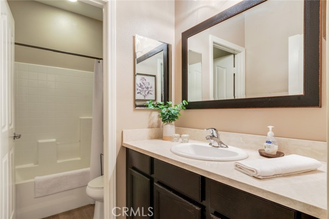 17973 Passionflower Lane, San Bernardino CA: https://media.crmls.org/medias/e8bf3659-c606-4c6a-8316-b8c7a900250f.jpg