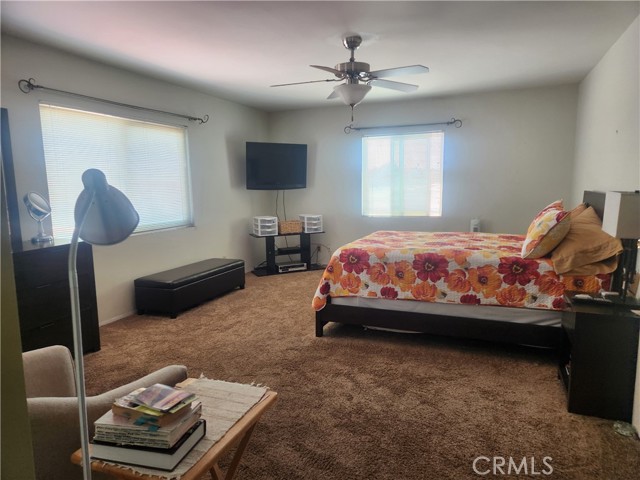 Detail Gallery Image 14 of 25 For 1019 84th Streer, Los Angeles,  CA 90444 - 4 Beds | 3 Baths