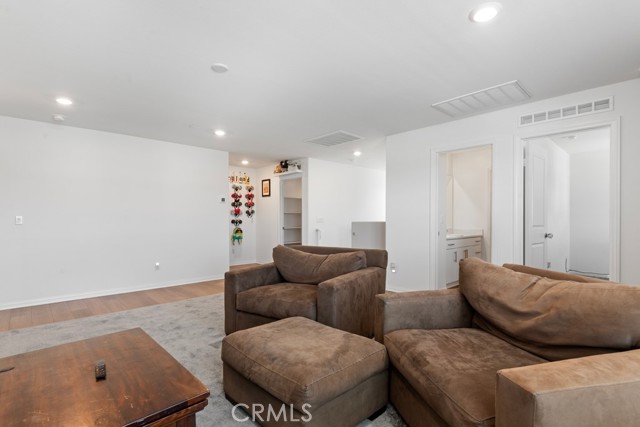 Detail Gallery Image 18 of 29 For 5085 Hoss Cir, Hemet,  CA 92545 - 4 Beds | 3 Baths
