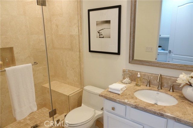 11974 Mayfield Avenue, Los Angeles CA: https://media.crmls.org/medias/e8bf77a6-c631-4cd9-8931-c2afcbe9e52e.jpg