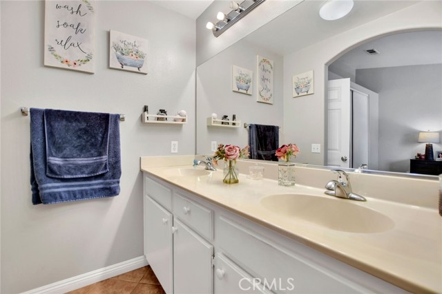 Detail Gallery Image 18 of 31 For 8844 Morgan Trail Dr, Jurupa Valley,  CA 92509 - 4 Beds | 2 Baths