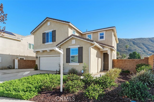 Detail Gallery Image 3 of 36 For 3150 Moab Ct, Jurupa Valley,  CA 92509 - 3 Beds | 2/1 Baths