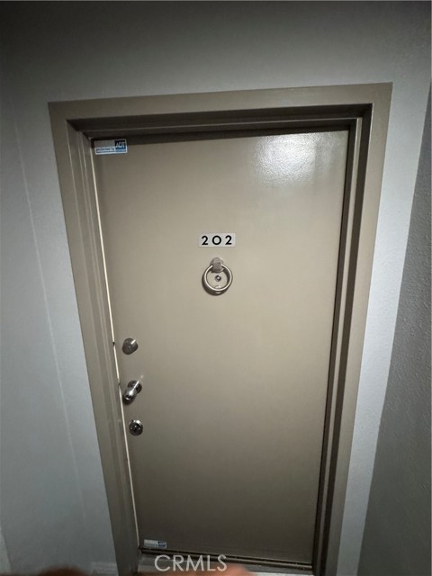 Detail Gallery Image 3 of 27 For 8535 W West Knoll #202,  West Hollywood,  CA 90069 - 2 Beds | 2 Baths