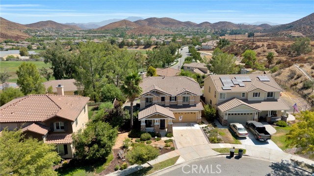 Detail Gallery Image 6 of 59 For 31948 Botany Ct, Lake Elsinore,  CA 92532 - 3 Beds | 2/1 Baths