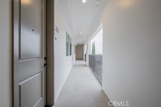 10218 Fernglen, Tujunga CA: https://media.crmls.org/medias/e8c2da00-d1b8-42db-b3d0-d20da407bb45.jpg