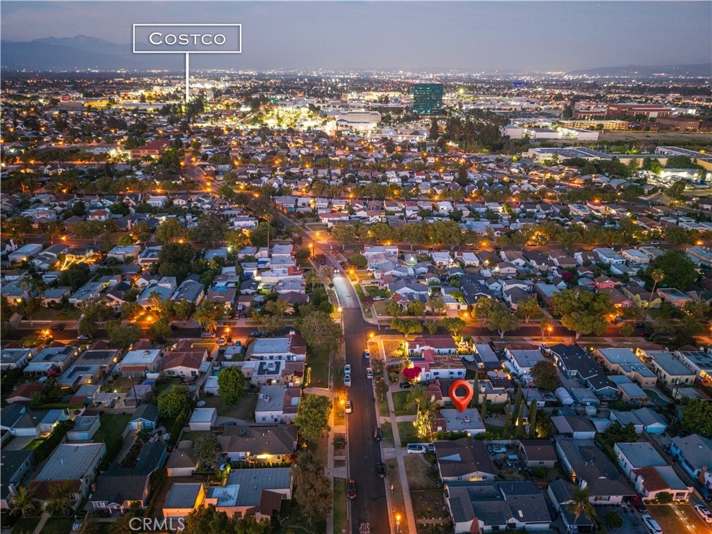 https://media.crmls.org/medias/e8c35b24-e489-4467-b027-5445a75904ed.jpg?preset=X-Large