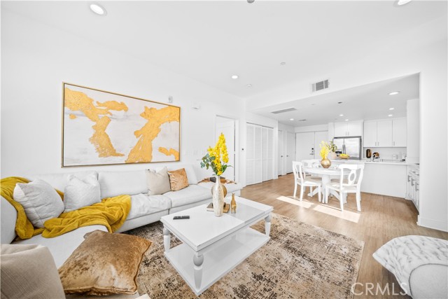 MLS #WS25259813 image #21