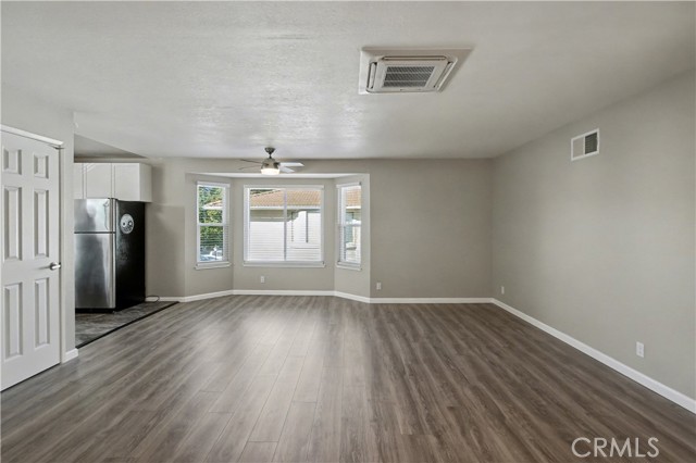 Detail Gallery Image 8 of 35 For 3234 Kenhill, San Jose,  CA 95111 - 1 Beds | 1 Baths