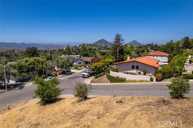 Detail Gallery Image 12 of 14 For 1636 Encino Ct, San Luis Obispo,  CA 93401 - – Beds | – Baths