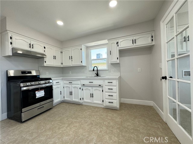 Detail Gallery Image 10 of 21 For 1241 S Rupert Ave, Reedley,  CA 93654 - 3 Beds | 1 Baths