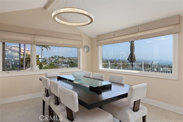 Detail Gallery Image 6 of 44 For 24448 Alta Vista Dr, Dana Point,  CA 92629 - 5 Beds | 3/1 Baths