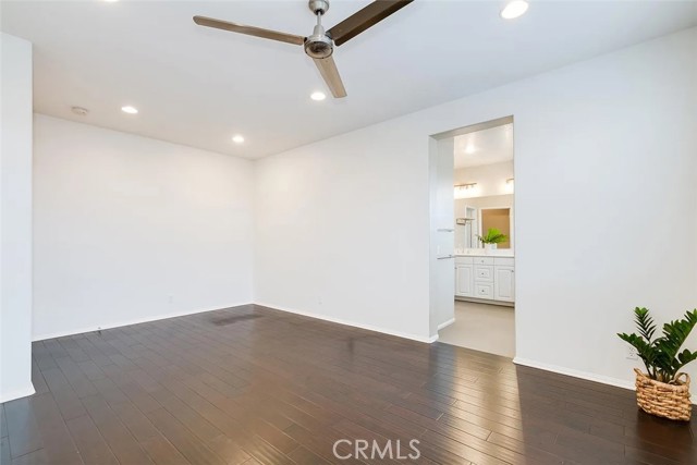 Detail Gallery Image 13 of 28 For 3235 Larkspur St, Tustin,  CA 92782 - 3 Beds | 2/1 Baths