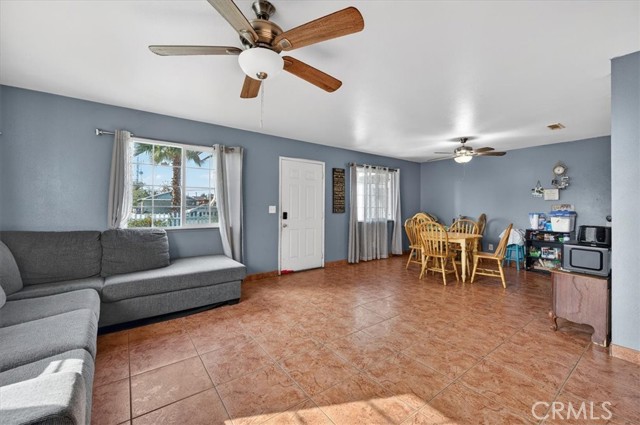 Detail Gallery Image 18 of 50 For 705 S C, Madera,  CA 93638 - 4 Beds | 2 Baths