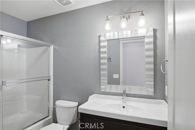 Detail Gallery Image 22 of 40 For 2213 Lionudakis Ct, Modesto,  CA 95355 - 3 Beds | 2/1 Baths