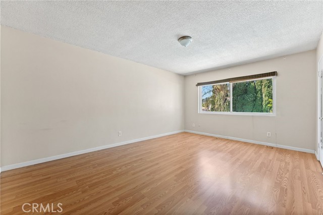 6627 Columbus Avenue, Van Nuys CA: https://media.crmls.org/medias/e8c6fb7b-0c5c-4a39-b307-7a41022151ef.jpg