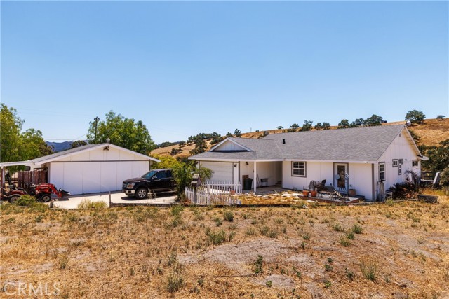 Detail Gallery Image 1 of 18 For 11292 Bobcat Ln, Arroyo Grande,  CA 93420 - 3 Beds | 2 Baths
