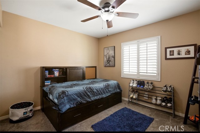 17995 Lacebark Court, San Bernardino CA: https://media.crmls.org/medias/e8c83fda-e38d-406b-8bf0-46b14c764264.jpg