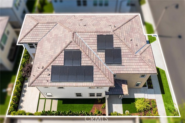 131 Bear Leaf Drive, Lake Forest CA: https://media.crmls.org/medias/e8c9d966-b8dd-4ad6-920a-1180bc0b9fd9.jpg