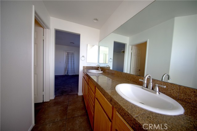 Detail Gallery Image 12 of 15 For 11844 Verbena, Desert Hot Springs,  CA 92240 - 4 Beds | 2 Baths