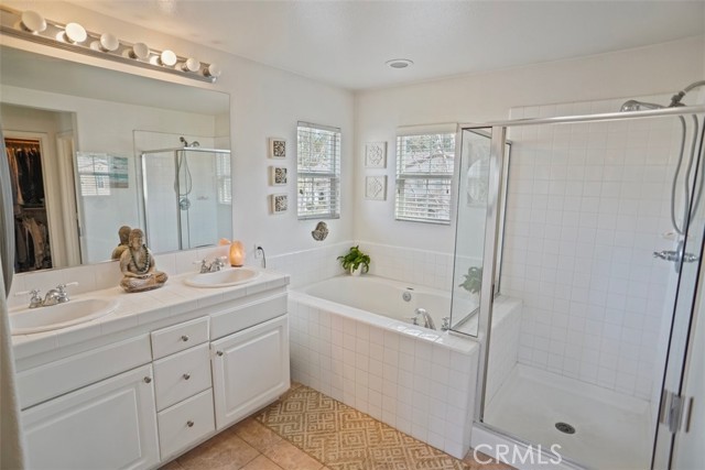 Detail Gallery Image 14 of 33 For 24125 View Pointe Ln, Valencia,  CA 91355 - 4 Beds | 2 Baths