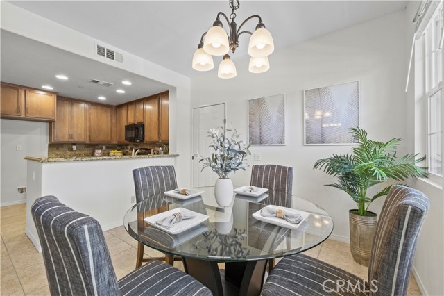 28507 Herrera Street, Valencia CA: https://media.crmls.org/medias/e8cb15c1-46e1-42c9-a071-5d433cce4a0b.jpg