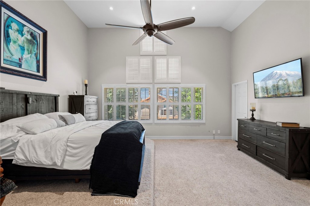 MLS #OC25192282 image #18