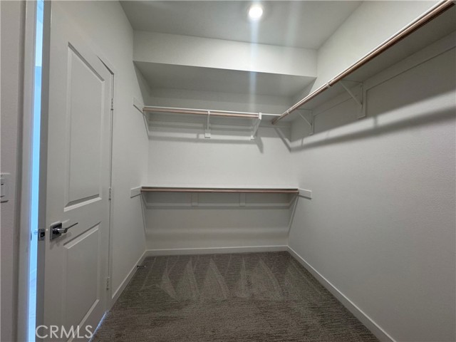 12865 Denali Way, Eastvale CA: https://media.crmls.org/medias/e8cb8ee7-c69a-4520-a3b2-797b082c6405.jpg