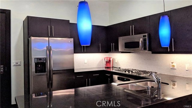 Front Image Thumbnail for CRWS26066943