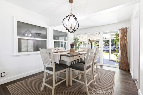 Detail Gallery Image 15 of 29 For 4866 Sunnyside, Riverside,  CA 92506 - 4 Beds | 2 Baths