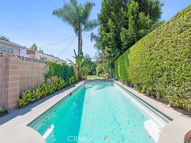 Detail Gallery Image 49 of 50 For 5463 Katherine, Sherman Oaks,  CA 91401 - 5 Beds | 3 Baths