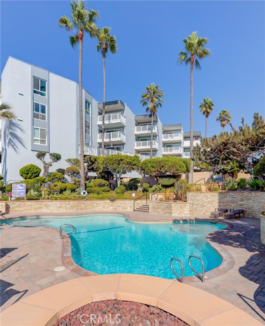 640 The Village, Redondo Beach, California 90277, 1 Bedroom Bedrooms, ,1 BathroomBathrooms,Residential,Sold,The Village,SB23029305