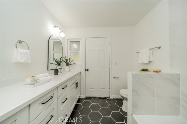 306 Felisa Court, Redlands CA: https://media.crmls.org/medias/e8cca222-f95e-4856-8285-6a5a60af7b15.jpg