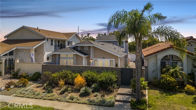 Detail Gallery Image 1 of 1 For 1108 Lake St, Huntington Beach,  CA 92648 - 4 Beds | 3 Baths