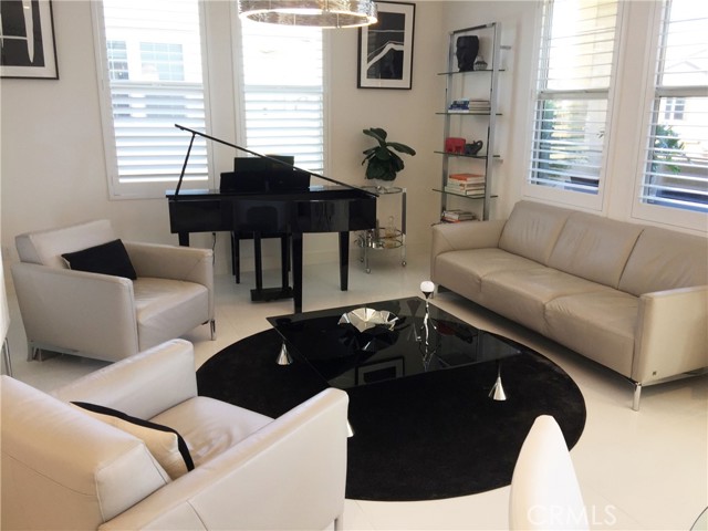 MLS# OC23087708